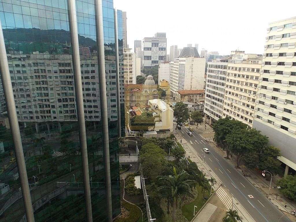 Imagens do imóveis Dois dormitórios em centro do Rio de Janeiro