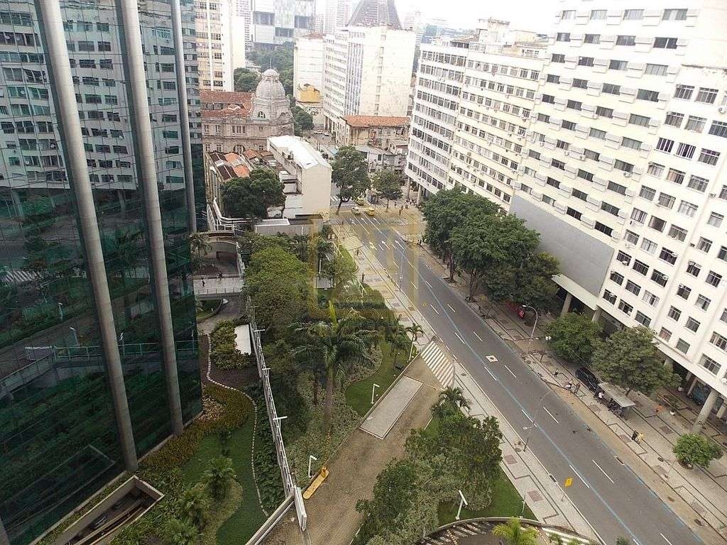 Imagens do imóveis Dois dormitórios em centro do Rio de Janeiro