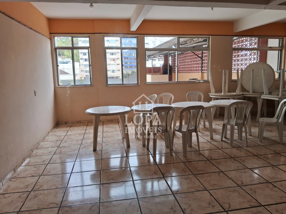 Apartamento De Dois Quartos com garagem No Centro Do Rio De Janeiro