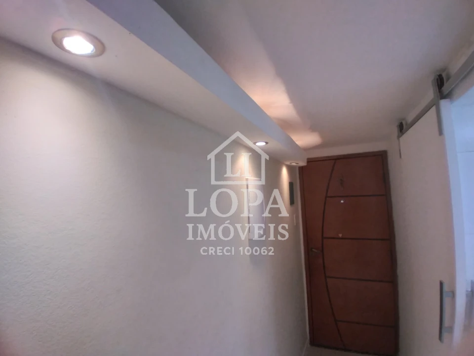 Imagens do imóveis Um apartamento dividido em dois, à venda em Copacabana com cento e vinte metros por  um milhão e quarenta mil reais