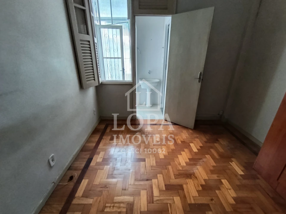 Imagens do imóveis Apartamento Tipo Casa De Três Quartos Em Tijuca Rio De Janeiro