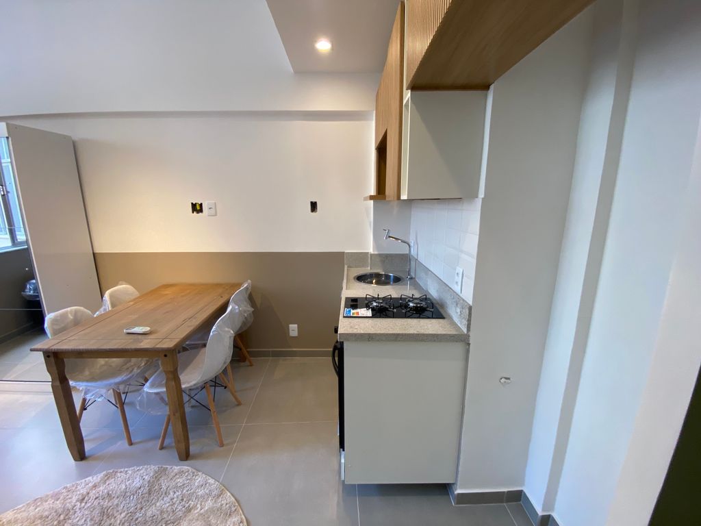 Imagens do imóveis Apartamento Moderno Totalmente Reformado e Mobiliado-Bairro de Fátima Centro RJ