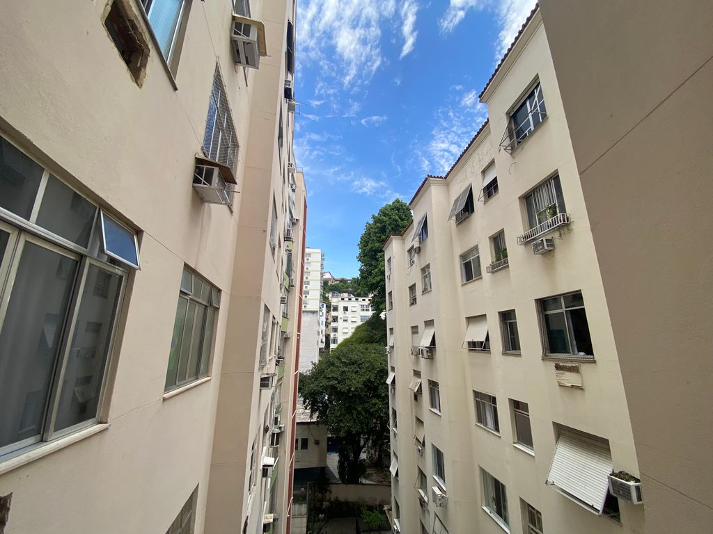 Imagens do imóveis Apartamento Moderno Totalmente Reformado e Mobiliado-Bairro de Fátima Centro RJ