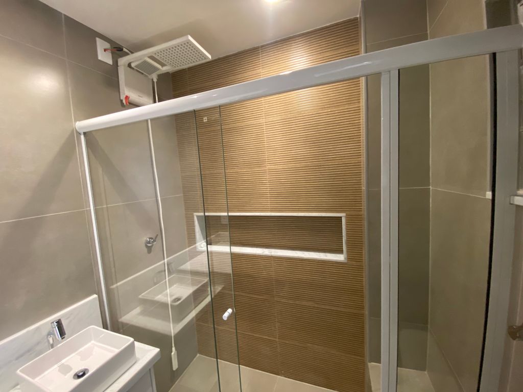 Imagens do imóveis Apartamento Moderno Totalmente Reformado e Mobiliado-Bairro de Fátima Centro RJ