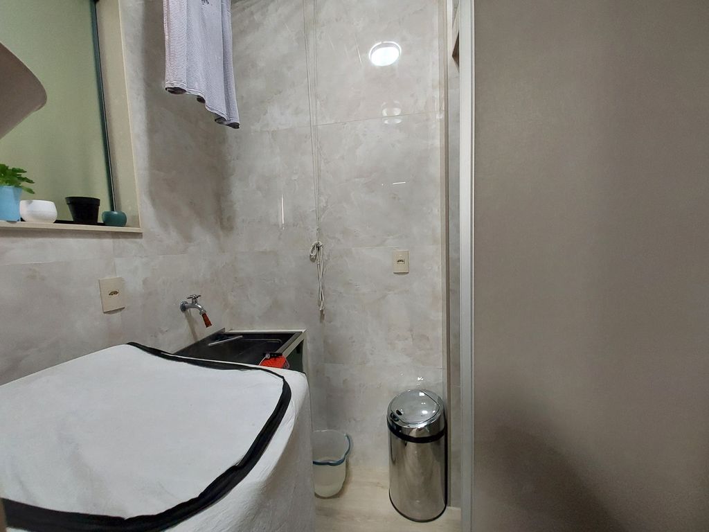Imagens do imóveis Apartamento Dois Quartos No Centro