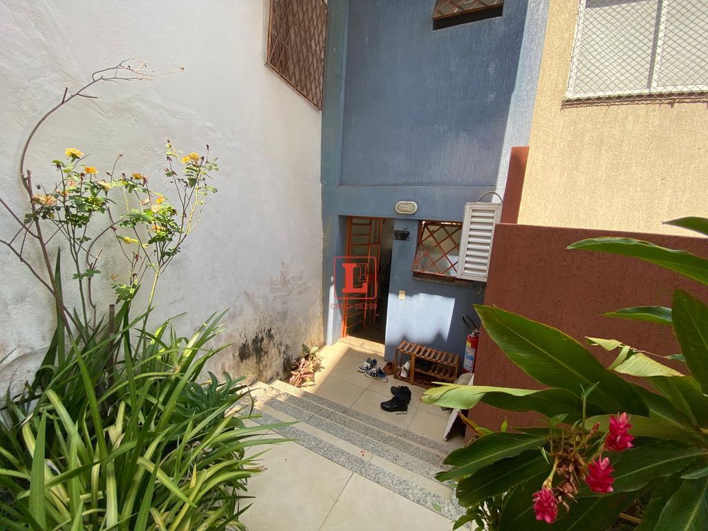 Imagens do imóveis Amplo Apartamento Duplex de 2 Quartos com Varanda e Infraestrutura Santa Teresa