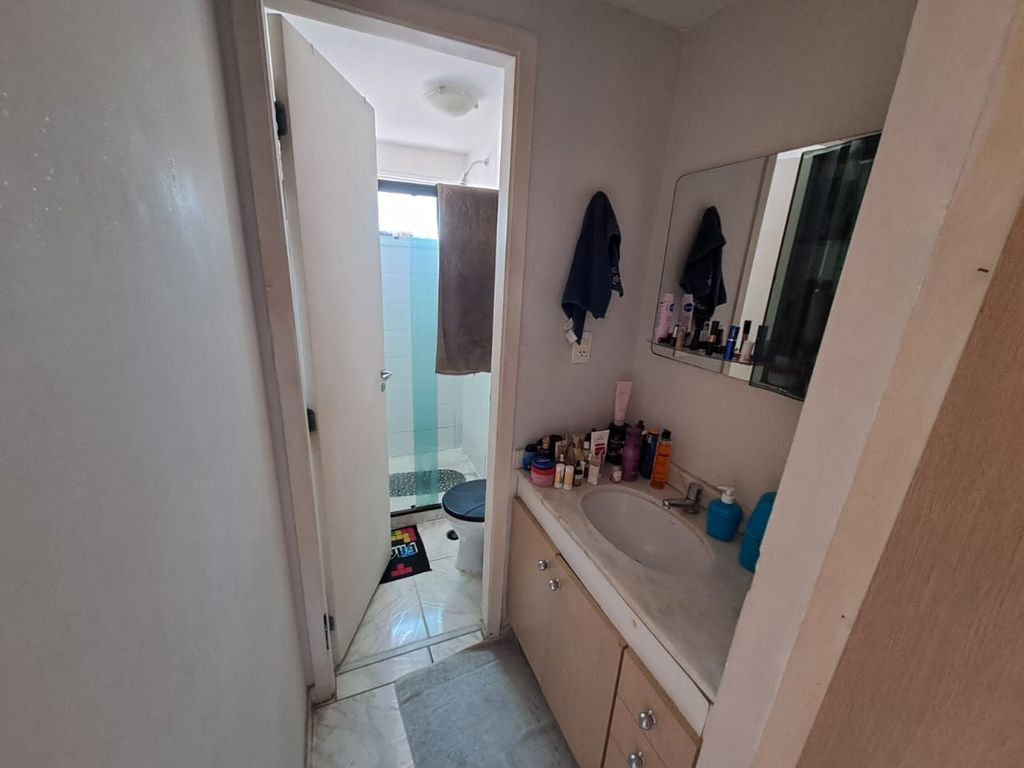 Imagens do imóveis Apartamento Dois Quartos no Condomínio Cores da Lapa