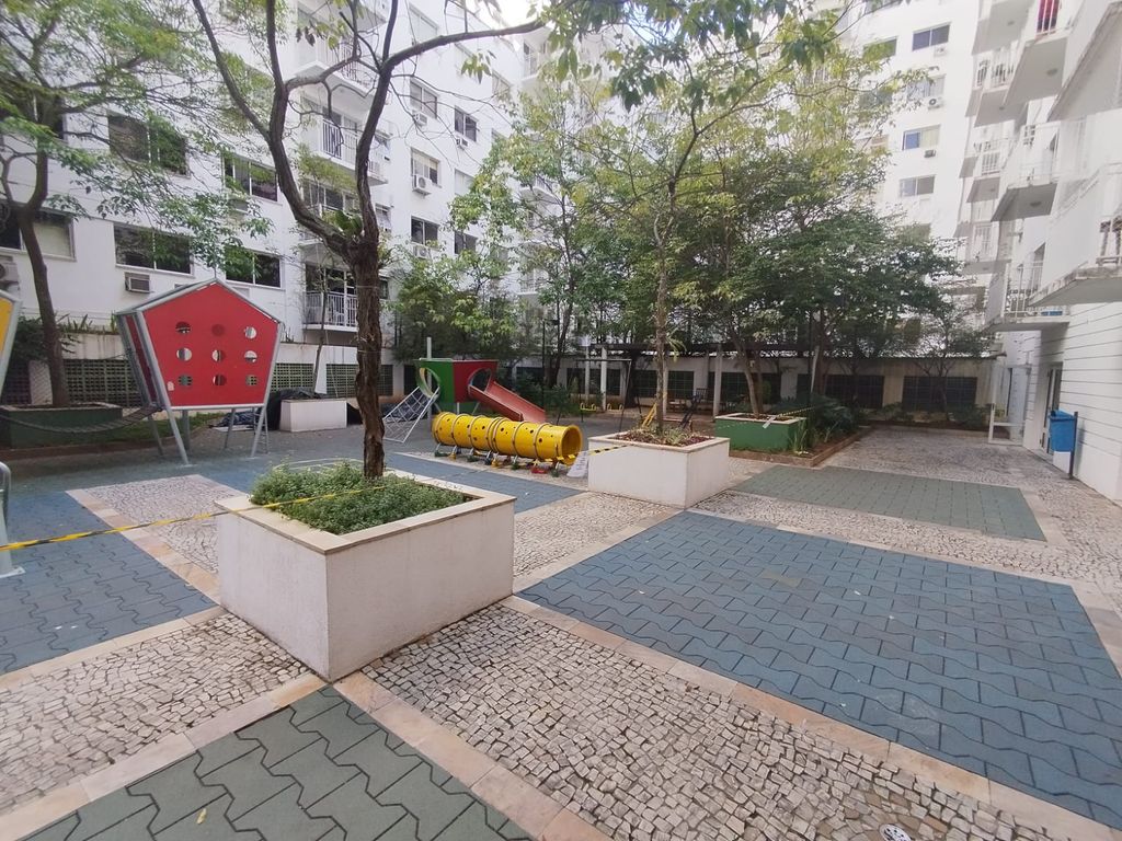 Imagens do imóveis Apartamento Dois Quartos no Condomínio Cores da Lapa