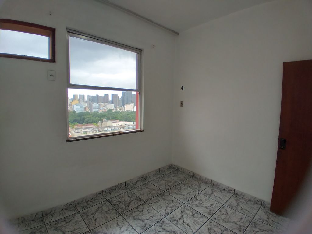 Imagens do imóveis Apartamento à Venda com 2 quartos, 1 banheiro e 70m² por R$ 350.000