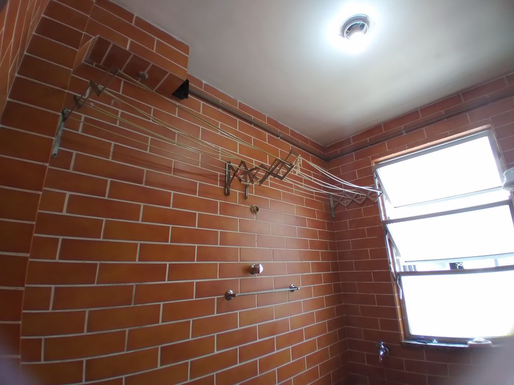 Imagens do imóveis Apartamento à Venda com 2 quartos, 1 banheiro e 70m² por R$ 350.000