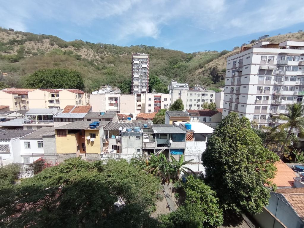 Imagens do imóveis Apartamento quarto e sala no Bairro Riachuelo zona norte do Rio de Janeiro