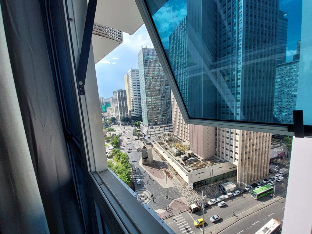 Imagens do imóveis Maravilhoso Apartamento Na Av Treze de Maio No Centro do Rio de Janeiro