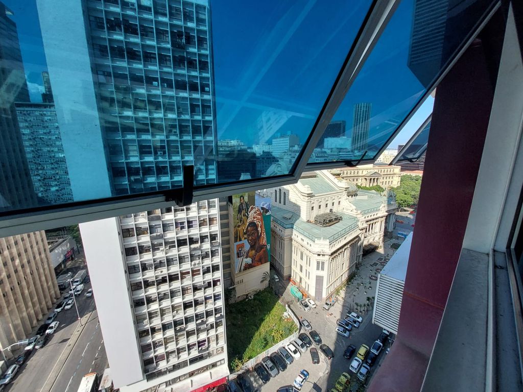 Imagens do imóveis Maravilhoso Apartamento Na Av Treze de Maio No Centro do Rio de Janeiro