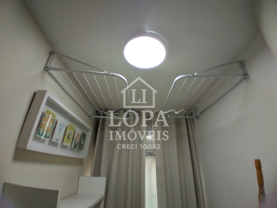 Imagens do imóveis Um apartamento dividido em dois, à venda em Copacabana com cento e vinte metros por  um milhão e quarenta mil reais