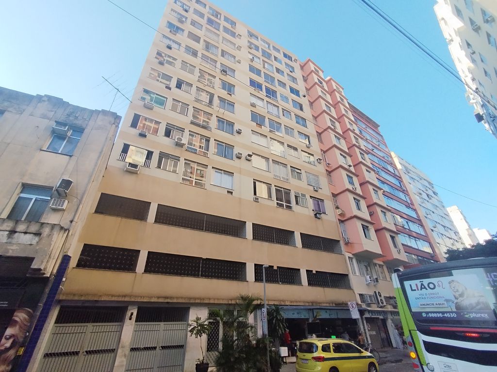 Imagens do imóveis Apartamento de Sala um quarto área e garagem para venda no centro Rio de Janeiro
