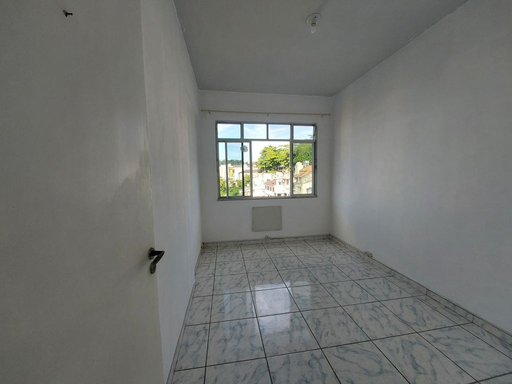 Imagens do imóveis Apartamento sala quarto com dependência