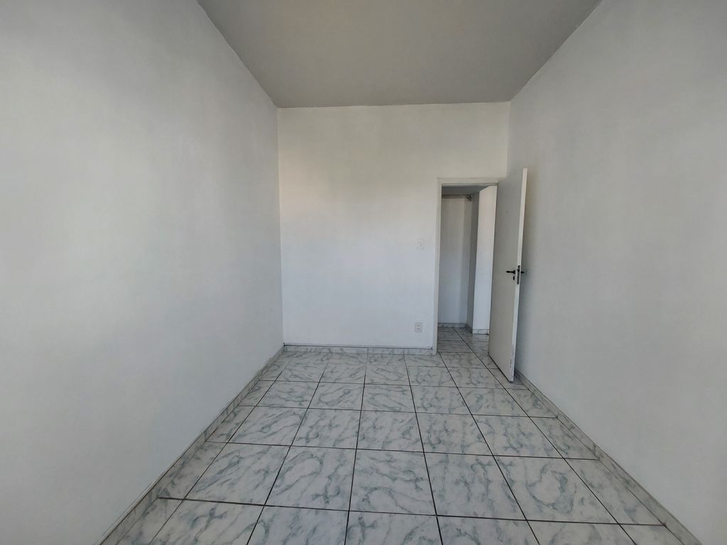 Imagens do imóveis Apartamento sala quarto com dependência