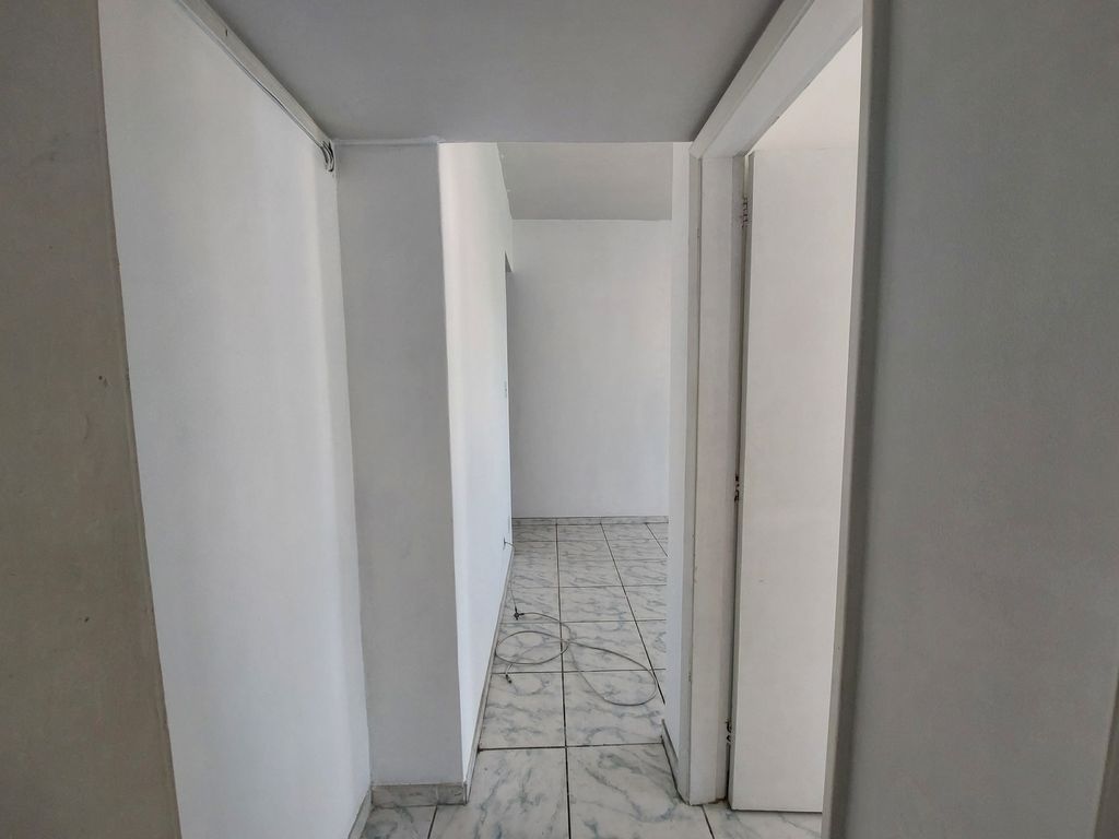 Imagens do imóveis Apartamento sala quarto com dependência