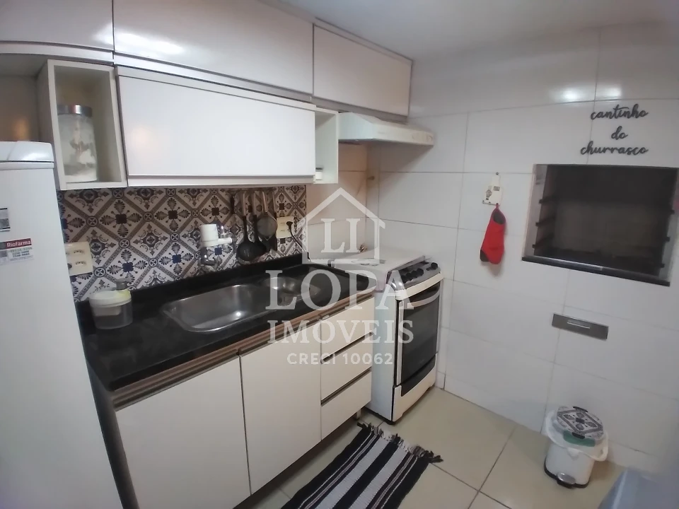 Imagens do imóveis Um apartamento dividido em dois, à venda em Copacabana com cento e vinte metros por  um milhão e quarenta mil reais
