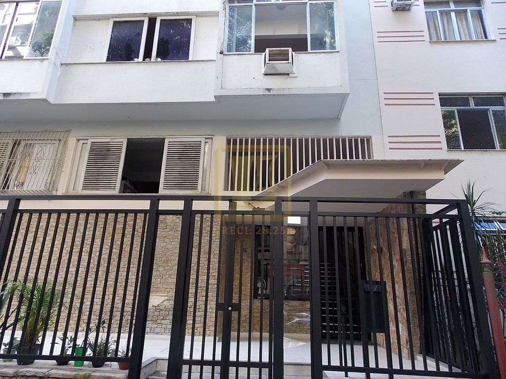 Imagens do imóveis Apartamento Conjugado para venda em Bairro de Fátima (centro)  Rio de Janeiro