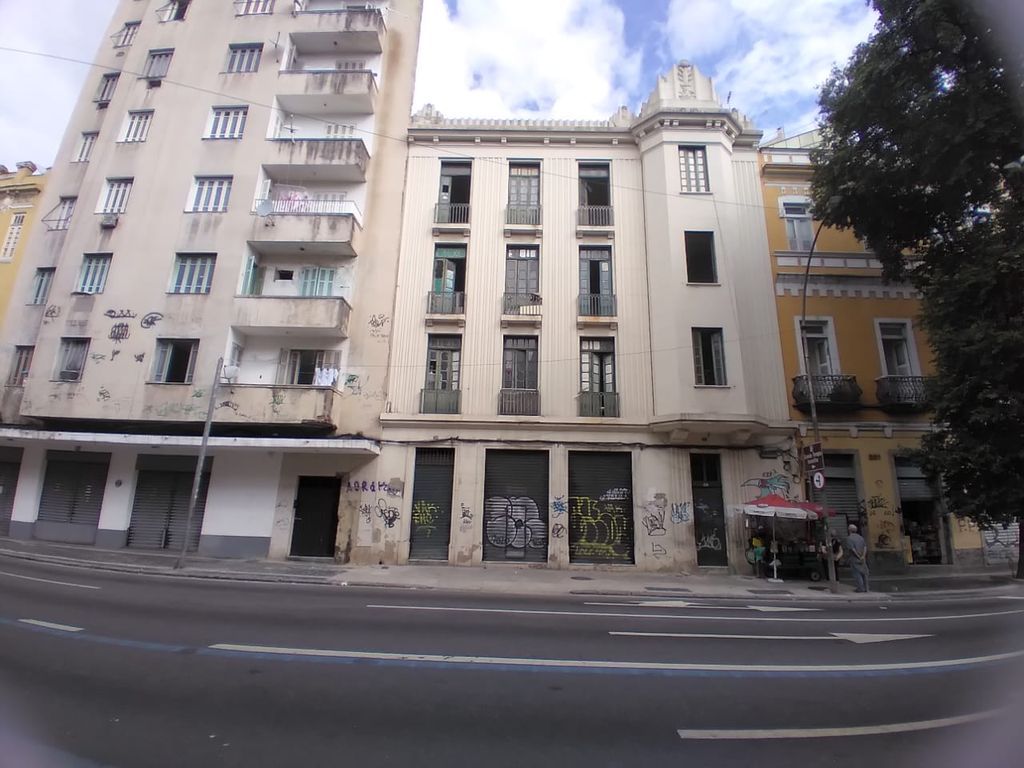 Imagens do imóveis Prédio com vários conjugados no centro do Rio para venda e localização excelente