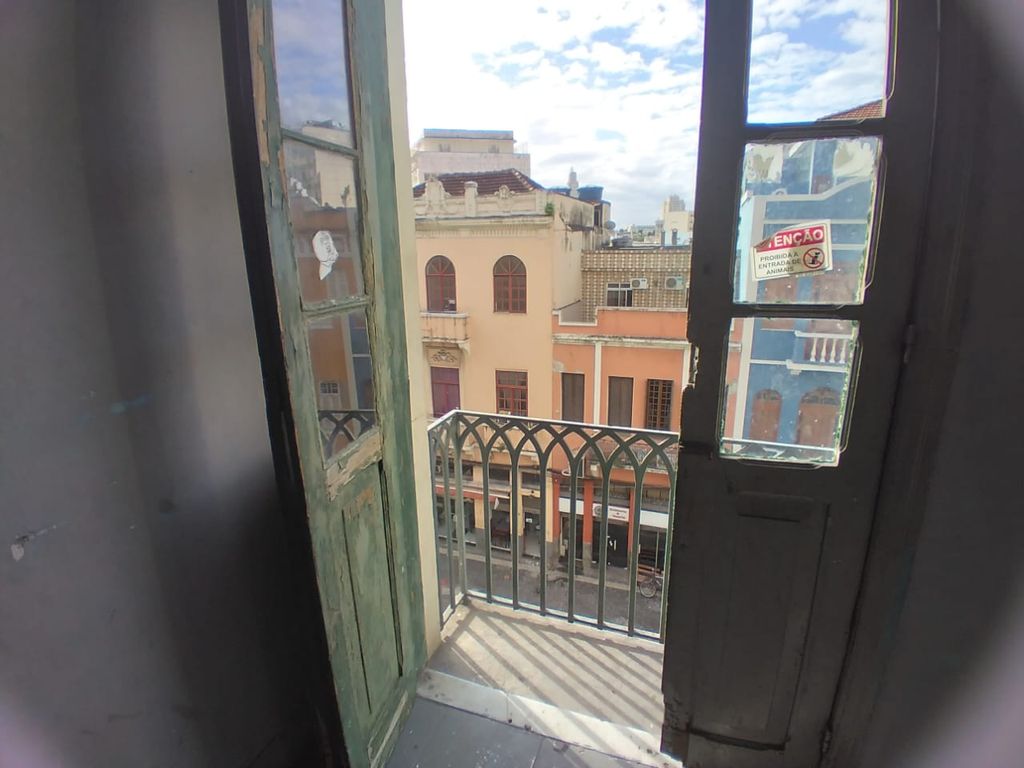 Imagens do imóveis Prédio com vários conjugados no centro do Rio para venda e localização excelente