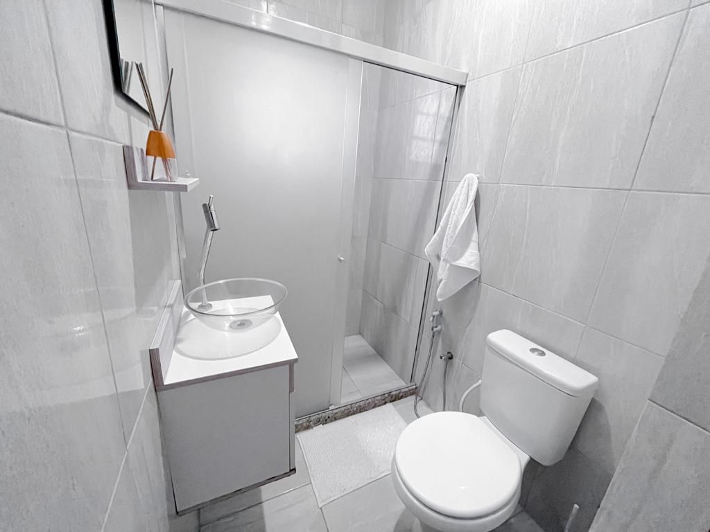 Imagens do imóveis Apartamento Moderno e Reformado com Área Externa Incrível na Rua Riachuelo RJ