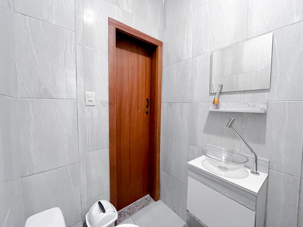 Imagens do imóveis Apartamento Moderno e Reformado com Área Externa Incrível na Rua Riachuelo RJ