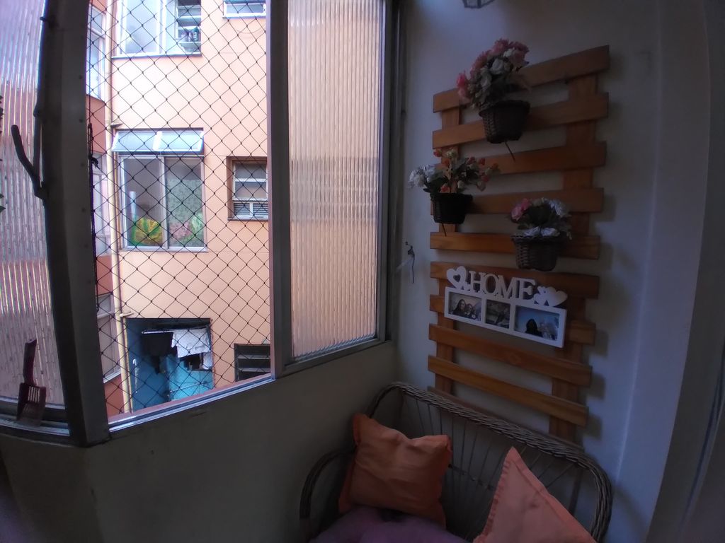 Imagens do imóveis Apartamento à Venda com 2 quartos, 1 banheiro e 71m² por R$ 400.000