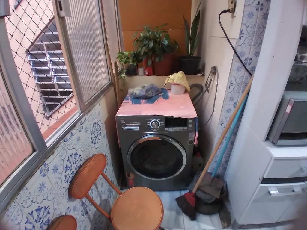Imagens do imóveis Apartamento à Venda com 2 quartos, 1 banheiro e 71m² por R$ 400.000