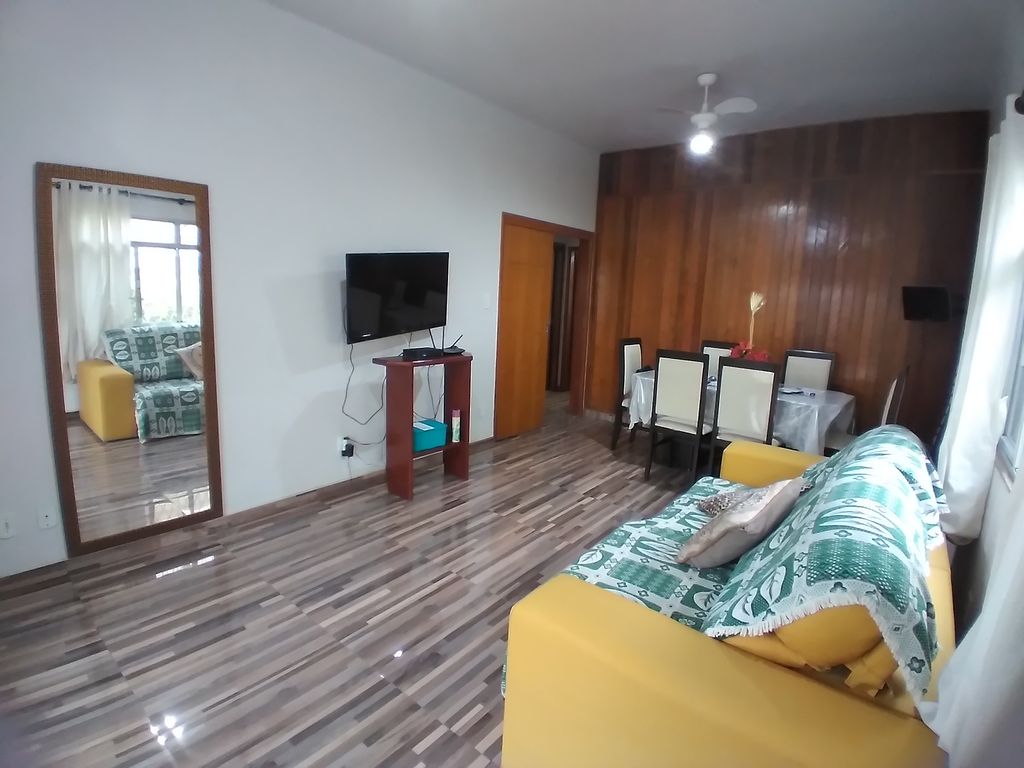Imagens do imóveis Casa com 3 quartos, garagem com espaço para 3 carros e churrasqueira 100 m²
