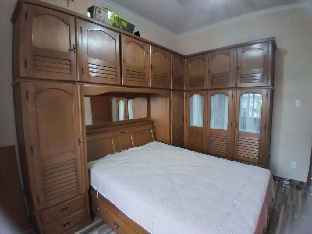 Imagens do imóveis Casa com 3 quartos, garagem com espaço para 3 carros e churrasqueira 100 m²