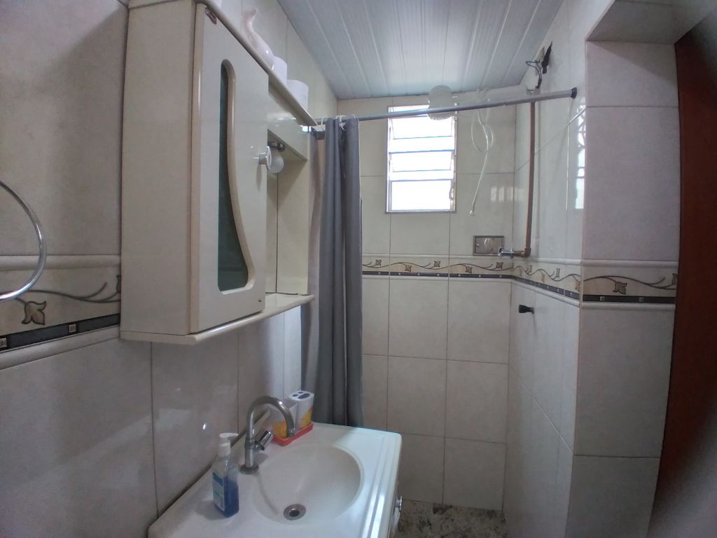 Imagens do imóveis Casa com 3 quartos, garagem com espaço para 3 carros e churrasqueira 100 m²