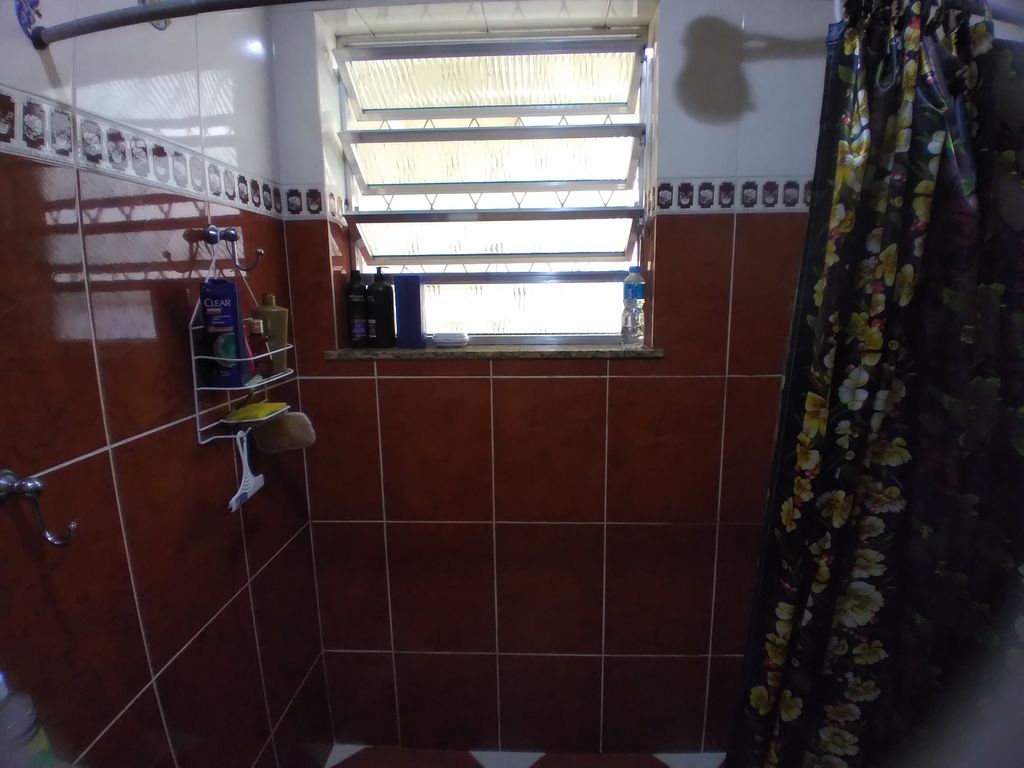 Imagens do imóveis Casa com 3 quartos, garagem com espaço para 3 carros e churrasqueira 100 m²