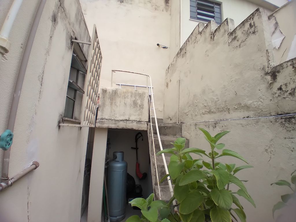 Imagens do imóveis Casa com 3 quartos, garagem com espaço para 3 carros e churrasqueira 100 m²