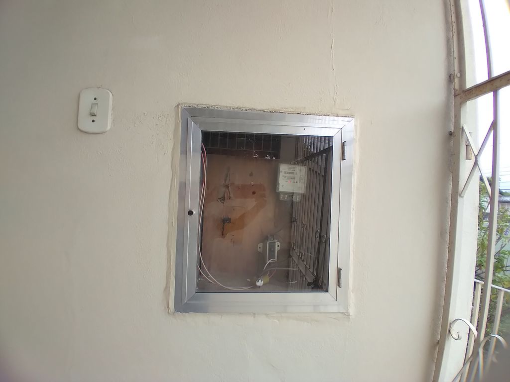 Imagens do imóveis Casa com 3 quartos, garagem com espaço para 3 carros e churrasqueira 100 m²