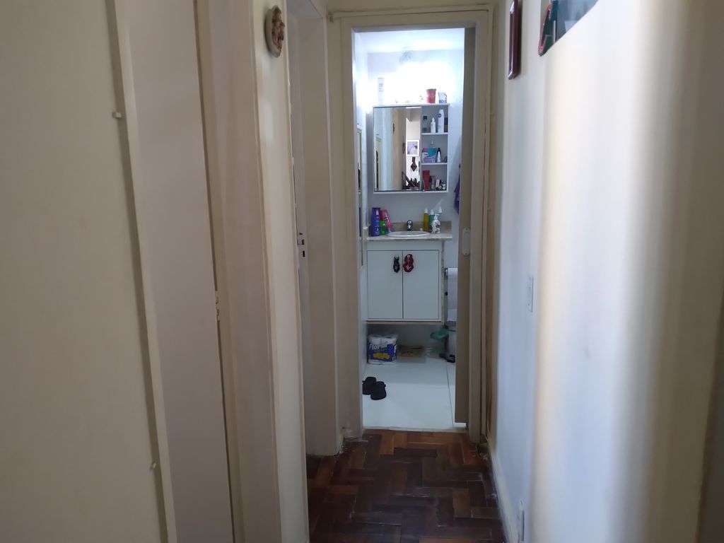 Imagens do imóveis Apartamento à Venda com 2 quartos, 1 banheiro e 52m² por R$ 350.000