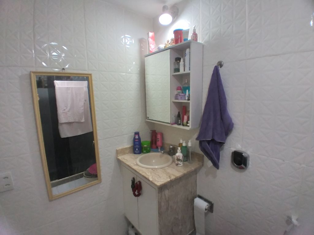 Imagens do imóveis Apartamento à Venda com 2 quartos, 1 banheiro e 52m² por R$ 350.000
