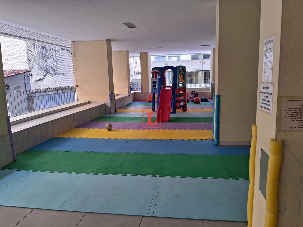 Imagens do imóveis Apartamento à Venda com 2 quartos, 1 banheiro e 52m² por R$ 350.000