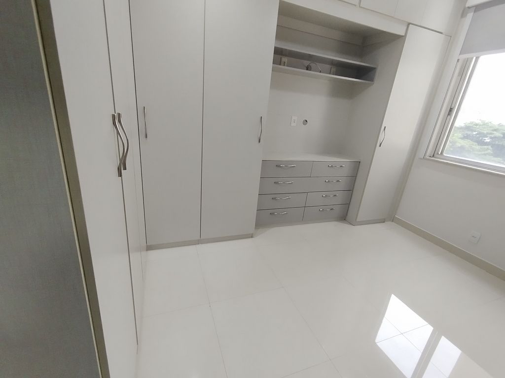 Imagens do imóveis Apartamento de dois quartos, sala cozinha, Copacabana para venda Rio de Janeiro