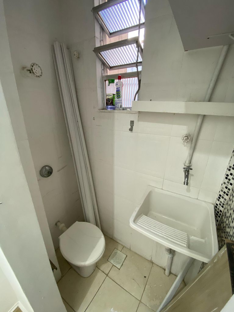 Imagens do imóveis Apartamento Sala e Quarto com Dependência completa no Flamengo
