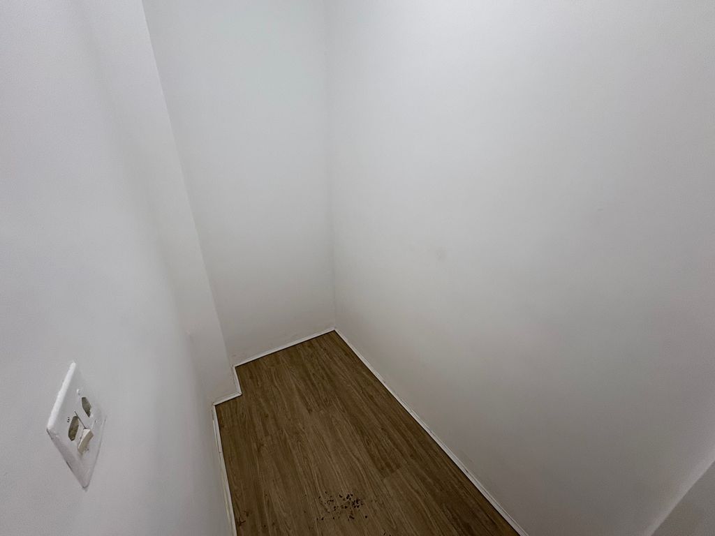 Imagens do imóveis Apartamento Sala e Quarto com Dependência completa no Flamengo