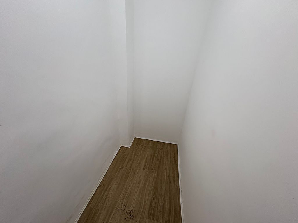 Imagens do imóveis Apartamento Sala e Quarto com Dependência completa no Flamengo