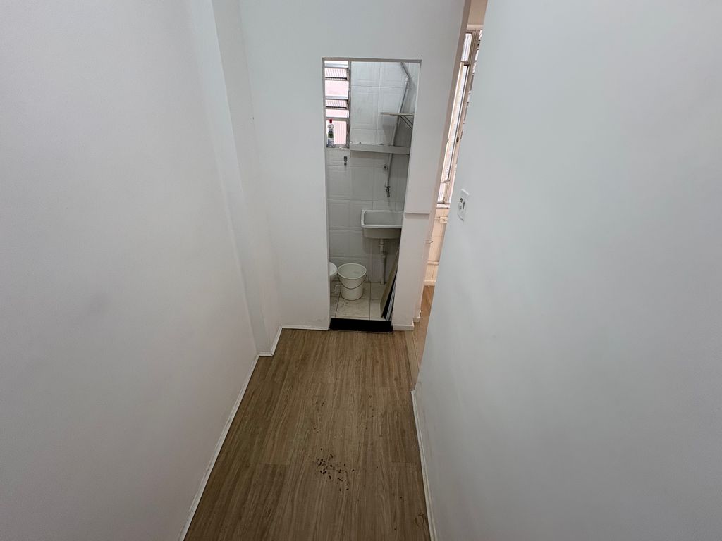 Imagens do imóveis Apartamento Sala e Quarto com Dependência completa no Flamengo