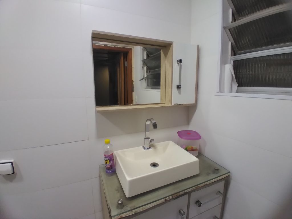 Imagens do imóveis Apartamento de Sala Dois Quartos para venda em Centro Rio de Janeiro