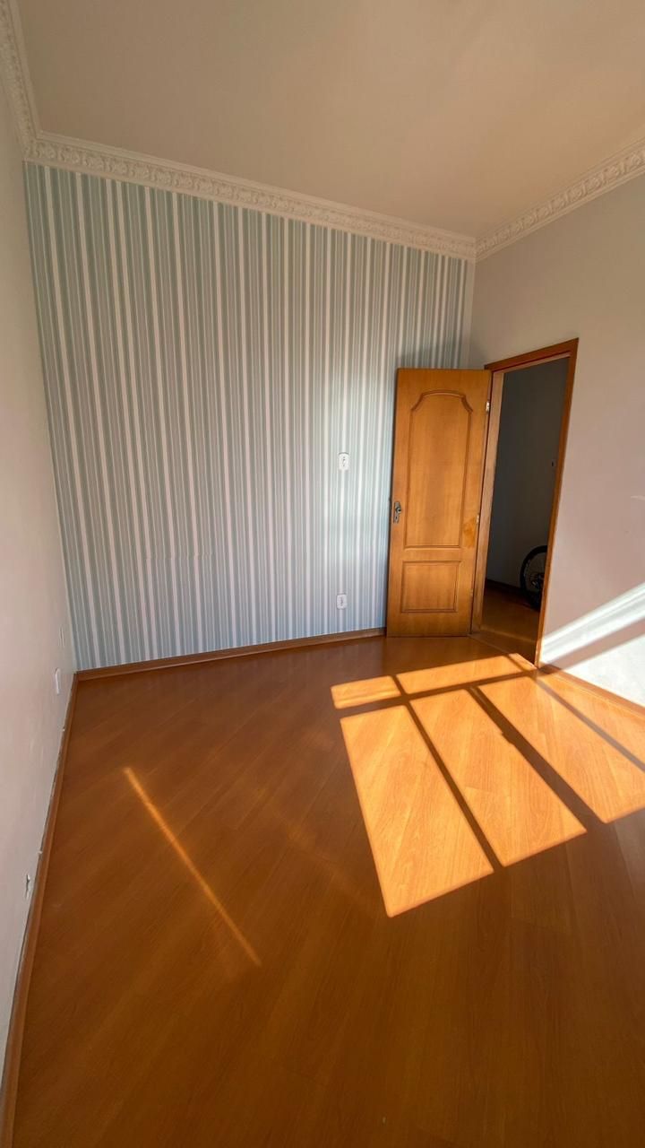 Imagens do imóveis Apartamento à Venda com 2 quartos, 1 banheiro e 65m² por R$ 280.000