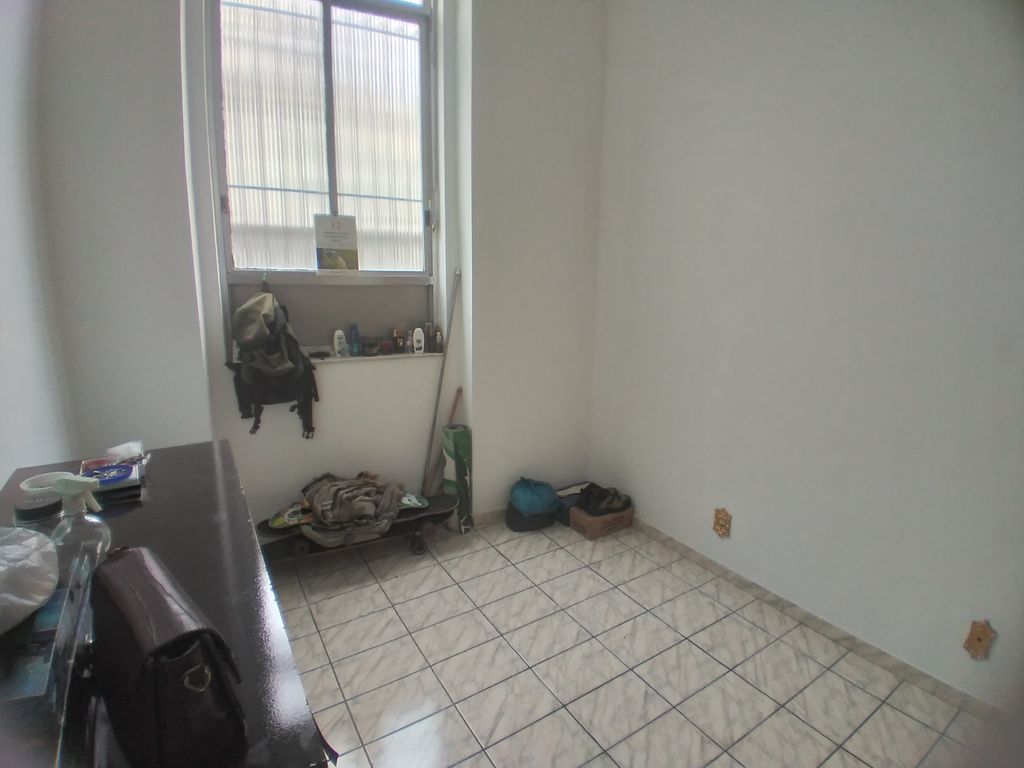 Imagens do imóveis Casa à Venda com 4 quartos, 2 banheiros 140m² por R$ 400.000