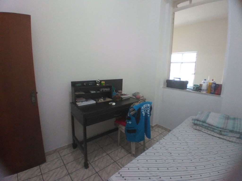Imagens do imóveis Casa à Venda com 4 quartos, 2 banheiros 140m² por R$ 400.000