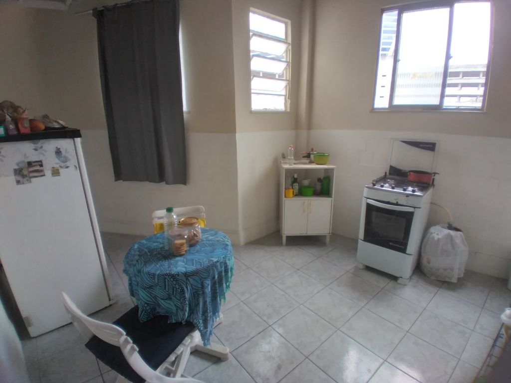 Imagens do imóveis Casa à Venda com 4 quartos, 2 banheiros 140m² por R$ 400.000