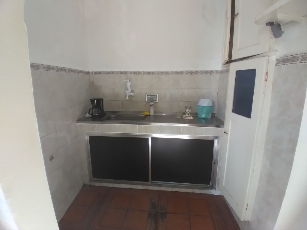 Imagens do imóveis Casa à Venda com 4 quartos, 2 banheiros 140m² por R$ 400.000